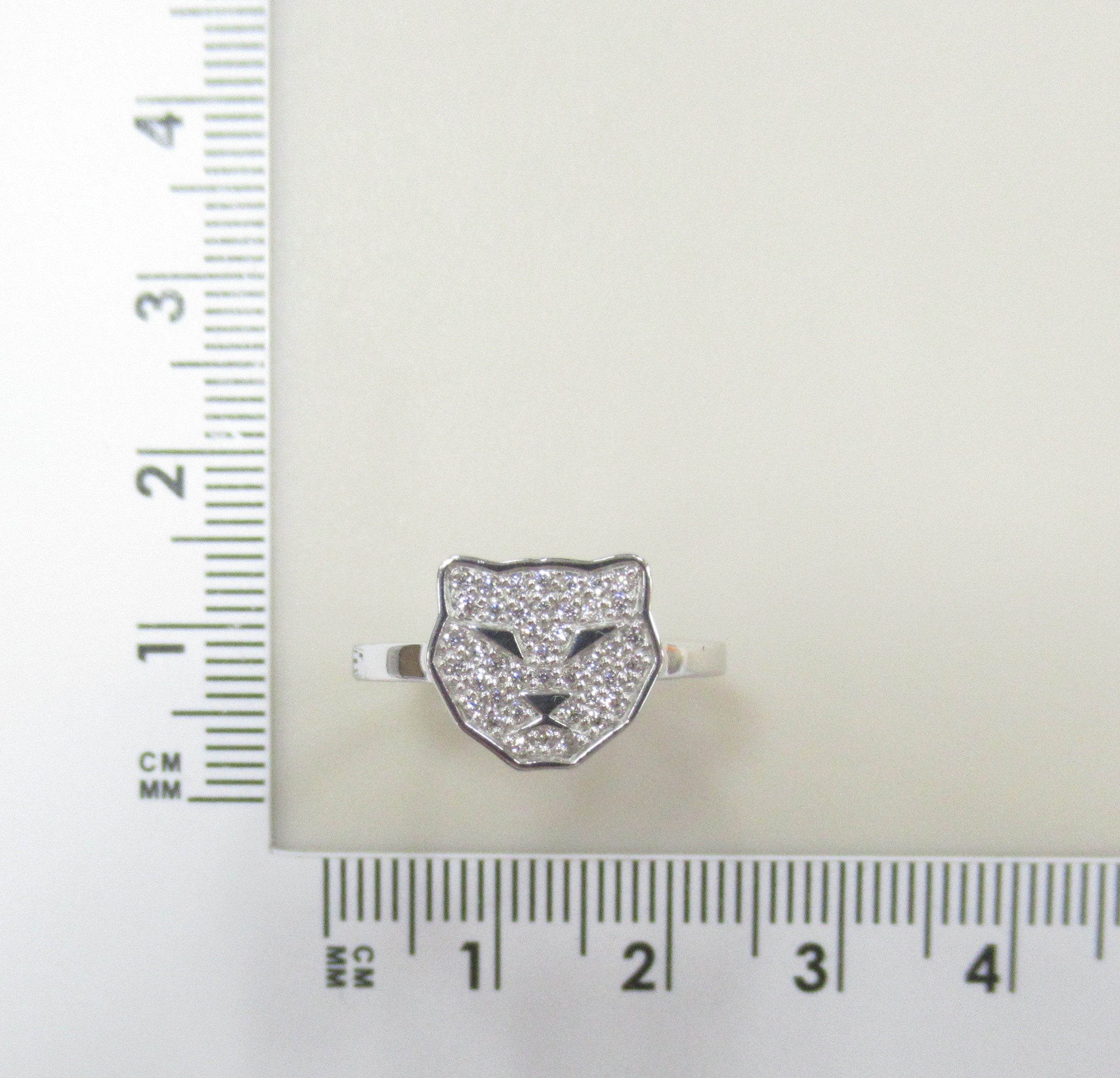 Серебряное кольцо 925 пробы; вставки 41 Фианит бесцв.;